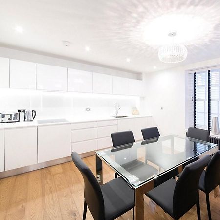 Piccadilly Circus Apartments London Exterior photo