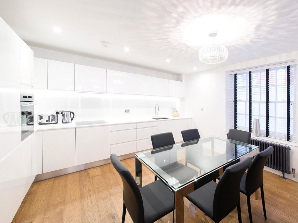 Piccadilly Circus Apartments London Exterior photo