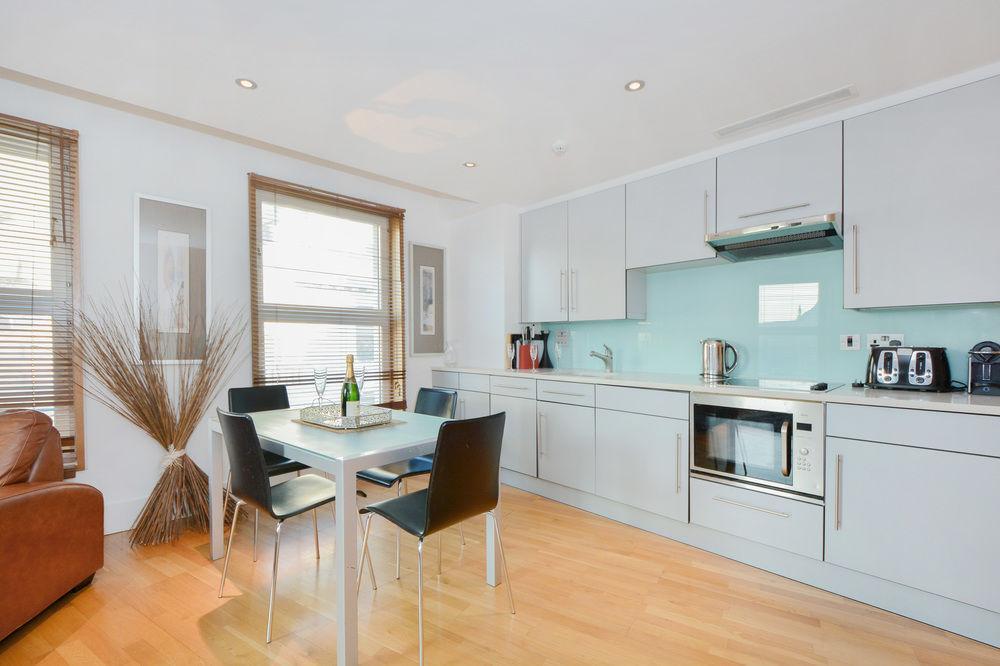 Piccadilly Circus Apartments London Exterior photo