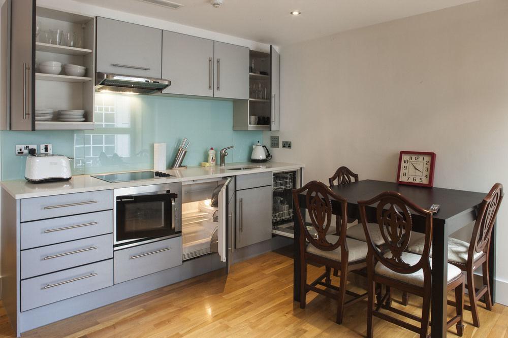 Piccadilly Circus Apartments London Exterior photo